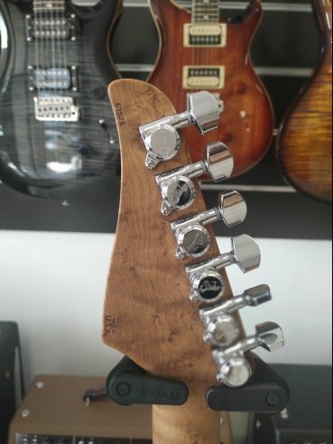 Suhr Classis S Limited Edition Paulownia MP SB Trans Sonic Blue Chitarra Elettrica