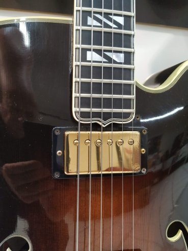 Gibson Super 400 CES