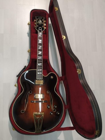 Gibson Super 400 CES