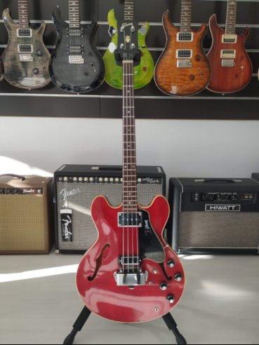 Gibson EB 2D Cherry 1968