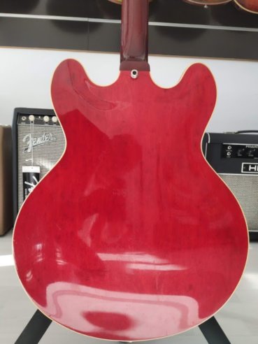 Gibson EB 2D Cherry 1968