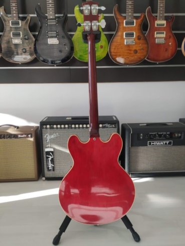 Gibson EB 2D Cherry 1968