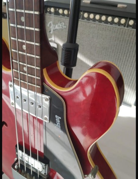 Gibson EB 2D Cherry 1968