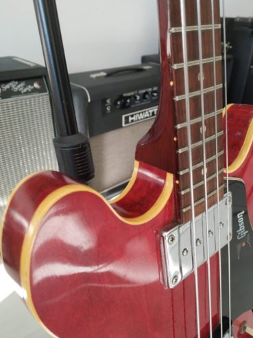 Gibson EB 2D Cherry 1968