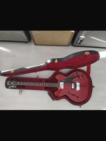 Gibson EB 2D Cherry 1968