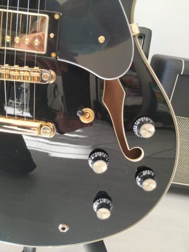 Sire H7 Larry Carlton Black Chitarra Semiacustica