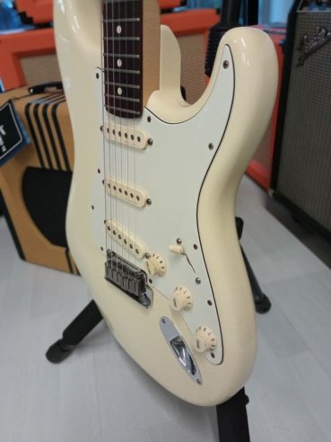 Fender Jeff Beck Artist Series Stratocaster Olimpic White 2015