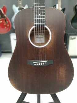 Martin DJr-10E STREET MASTER Sunburst Chitarra Folk Elettrificata 2