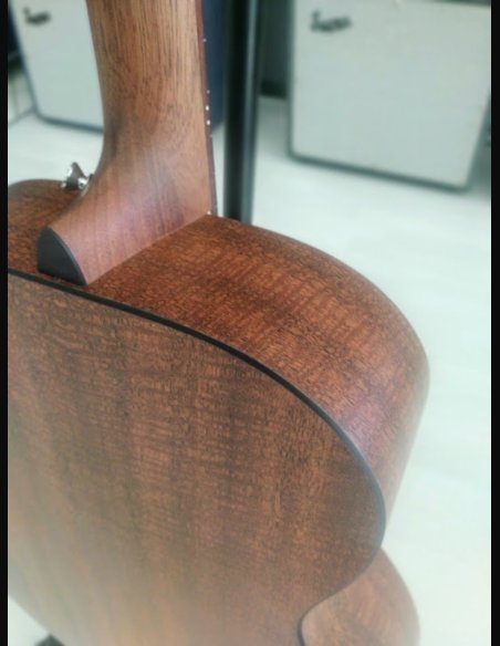 Martin 000-X2E 01 Sitka/Mahogany Chitarra  Folk Elettrificata w/gigbag