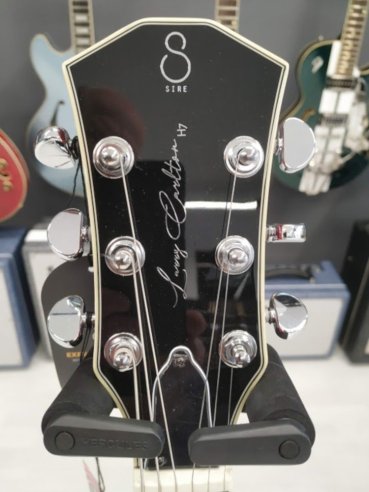 Sire H7 STR Larry Carlton See Though Red