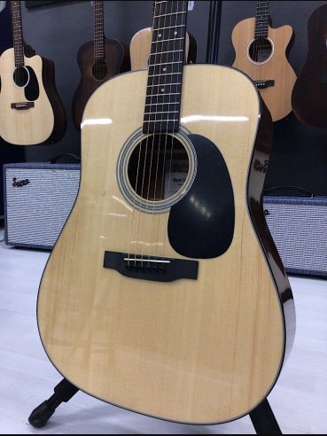Martin D-12E Sitka/Sapele Gloss Folk Elettrificata w/soft shell