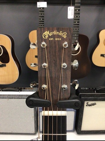 Martin D-12E Sitka/Sapele Gloss Folk Elettrificata w/soft shell