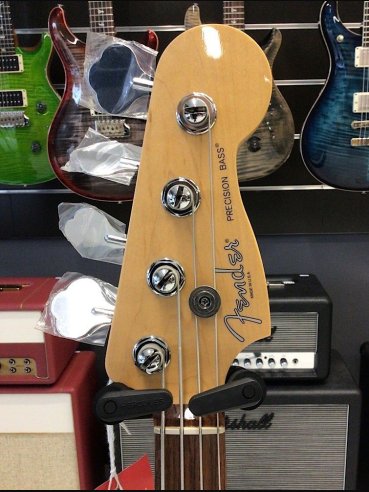 Fender American Standard Precision Bass Rosewood Fingerboard 3 Color Sunburst