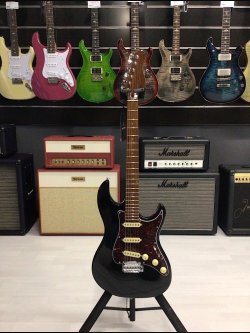 Sire S7 Vintage BLK Black 2