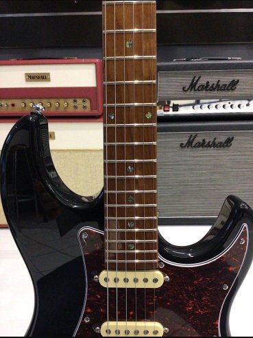 Sire S7 Vintage BLK Black