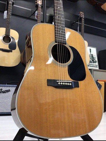 Martin D-28 Chitarra Folk SN 1726387