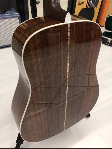 Martin D-28 Chitarra Folk SN 1726387
