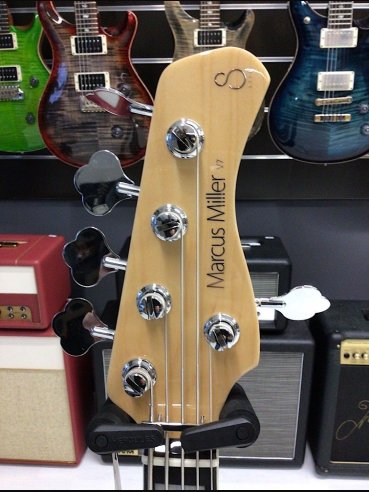 Sire Marcus Miller M V7 Alder-5 TS (2nd Gen) Tobacco Sunburst Basso Elettrico
