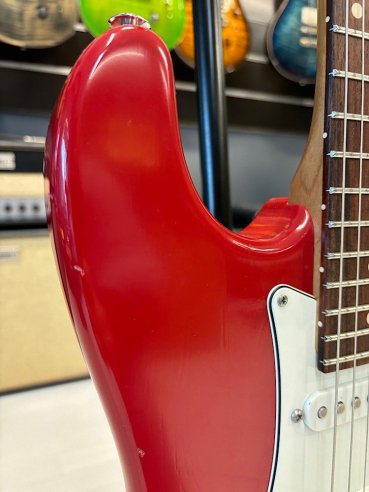 Suhr Custom Limited Edition Classic S Antique Roasted Rosewood HSS Fiesta Red Chitarra Elettrica