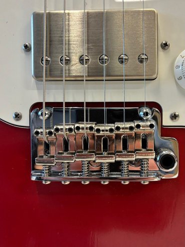 Suhr Custom Limited Edition Classic S Antique Roasted Rosewood HSS Fiesta Red Chitarra Elettrica