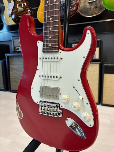 Suhr Custom Limited Edition Classic S Antique Roasted Rosewood HSS Fiesta Red Chitarra Elettrica