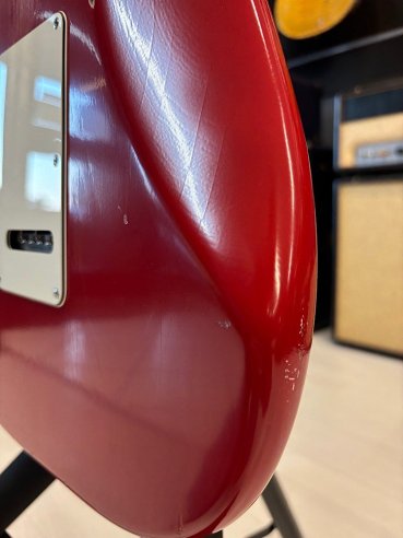 Suhr Custom Limited Edition Classic S Antique Roasted Rosewood HSS Fiesta Red Chitarra Elettrica