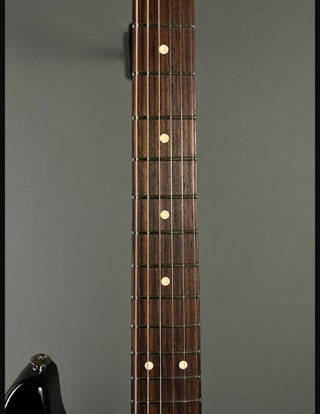 Suhr Classic S Antique RW HSH Flame Maple Neck Black