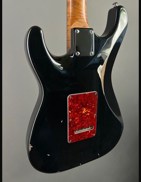 Suhr Classic S Antique RW HSH Flame Maple Neck Black