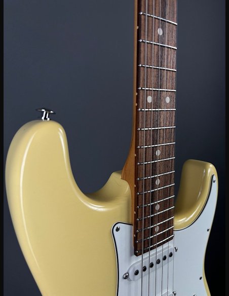 Suhr Classic S Antique RW HSS Vintage Yellow