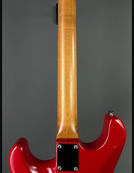 Suhr Classic S Custom Limited Edition RW Roasted Dakota Red HSS