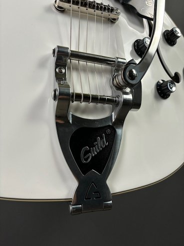 Guild Starfire I SC Snowcrest White