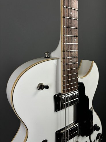 Guild Starfire I SC Snowcrest White