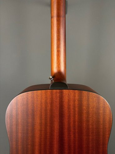 Guild A20 Bob Marley c/bag