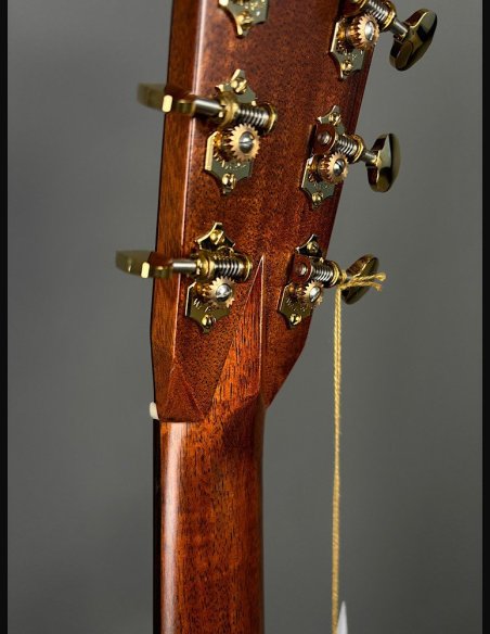 Martin 00-28 Modern Deluxe sn: M2588485