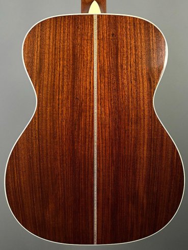 Martin 000-28EC Vintage Series