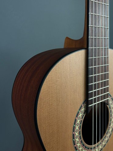 Camps Garcia C Top Cedro Fasce/Fondo Sapele-A Chitarra Classica