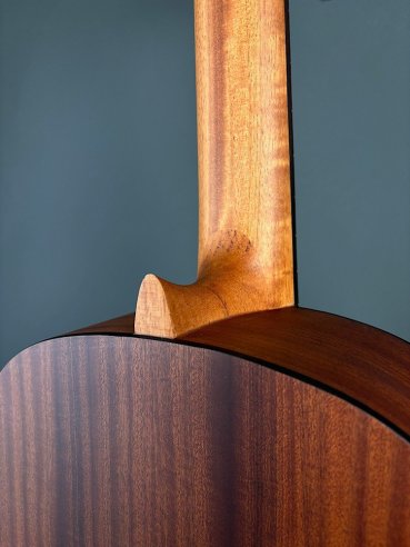 Camps Garcia C Top Cedro Fasce/Fondo Sapele-A Chitarra Classica