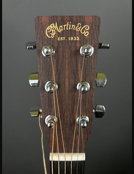 Martin 000-13E Siris Road Series Chitarra Folk Elettrificata w/Soft Shell
