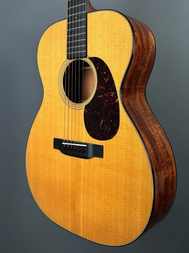 Martin 000-18 NEW Chitarra Folk