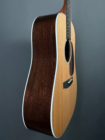 Martin D-13E Folk Elettrificata w/soft shell