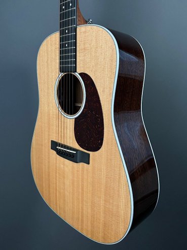 Martin D-13E Folk Elettrificata w/soft shell