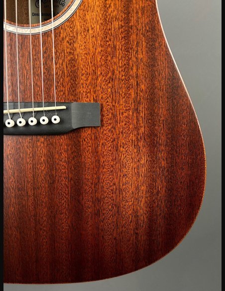 Martin DJr-10E STREET MASTER Chitarra Folk Elettrificata w/soft gigbag