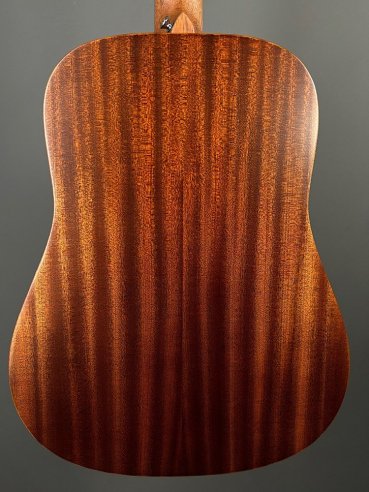 Martin DJr-10E STREET MASTER Chitarra Folk Elettrificata w/soft gigbag