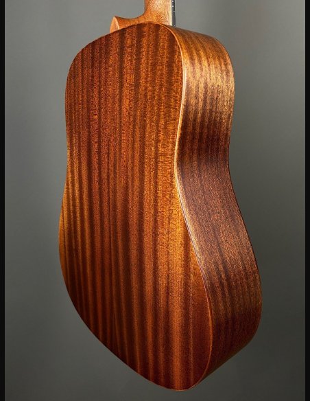 Martin DJr-10E STREET MASTER Chitarra Folk Elettrificata w/soft gigbag