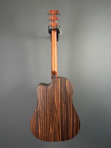 Martin DC-X2E 02 Sitka/Macassar Chitarra Folk Elettrificata w/Gig Bag