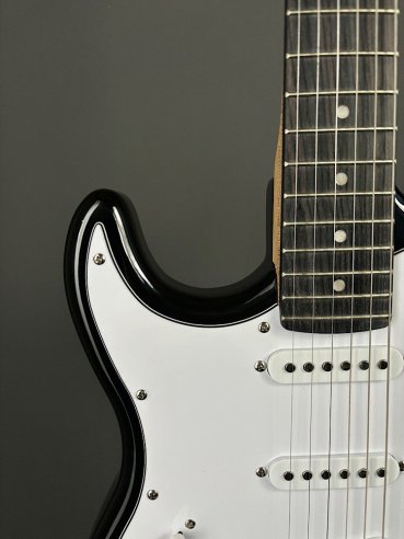 Eko S-300 LH Left Handed Black