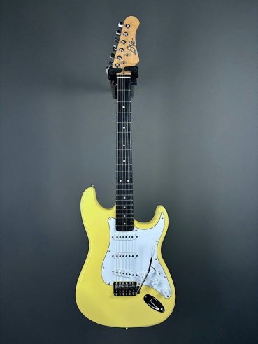 Eko S-300 Cream Chitarra Elettrica