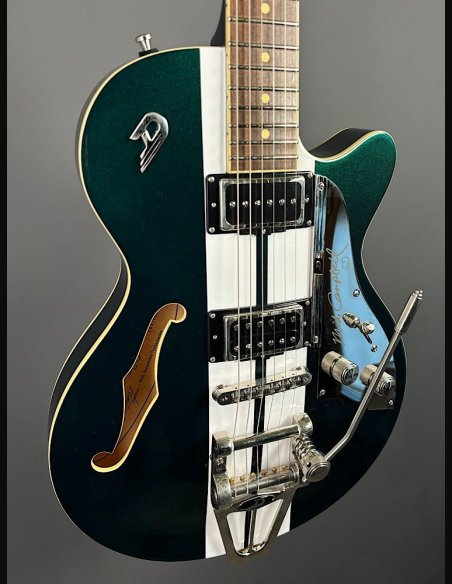 Duesenberg Signature Series Mike Campbell 40 Catalina Green/White  c/dtvcase