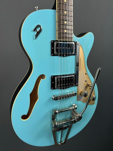 Duesenberg Starplayer TV Narvik Blue c/dtvcase
