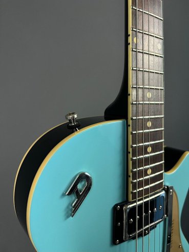Duesenberg Starplayer TV Narvik Blue c/dtvcase